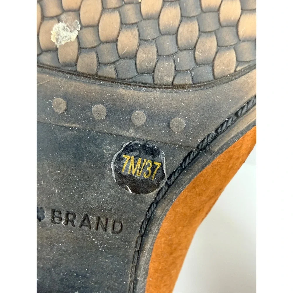 Lucky Brand Tan Leather Western Ankle Boots Pointed Toe Brown Booties 7M 37